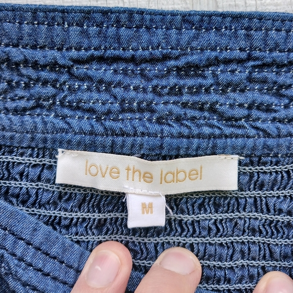 ANTHROPOLOGIE Love the Label Smocked Puff-Sleeve Denim Blouse Blue Top - SIZE M. - Picture 11 of 12